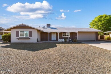 9921 W Coggins Dr, Sun City, AZ 85351 - photo 2