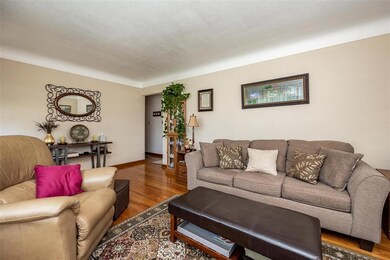 1635 10th St NW, Cedar Rapids, IA 52405 - photo 5