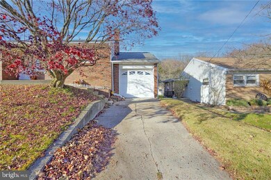 405 W Elm St, Tamaqua, PA 18252 - photo 5