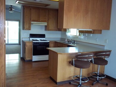 2090 KENMAR RD 001