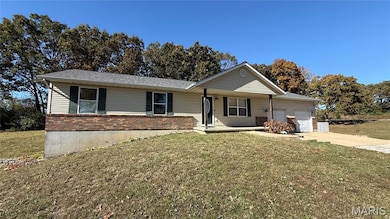 1560 Franklin Oaks Ct, Saint Clair, MO 63077 - photo 3