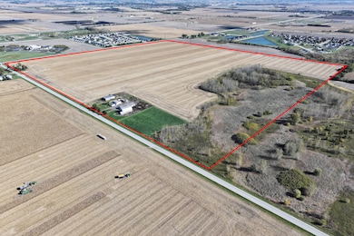 5659 N 1000 West Rd, Bourbonnais, IL 60914 - photo 4