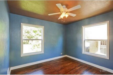 906 Leith Ave, Waukegan, IL 60085 - photo 6