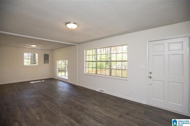 2401 Debbie Dr, Center Point, AL 35215 - photo 3