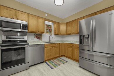 9-web-or-mls-563-mccutcheon-rd