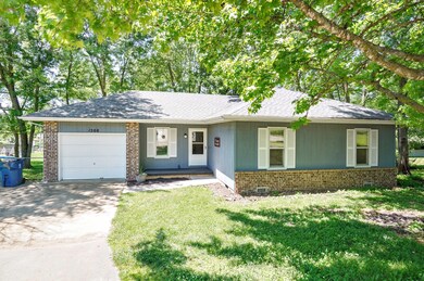 1508 Matthew Ct-2