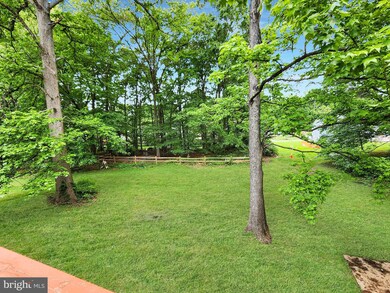 11803 Bignonia Terrace, Laurel, MD 20708 - photo 4