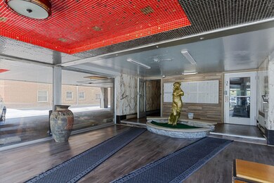 7540 N Ridge Blvd unit 5H, Chicago, IL 60645 - photo 4