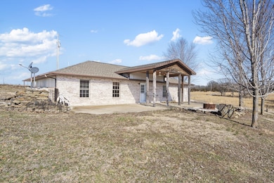 1300 Long Branch Rd, MacK's Creek, MO 65786 - photo 7
