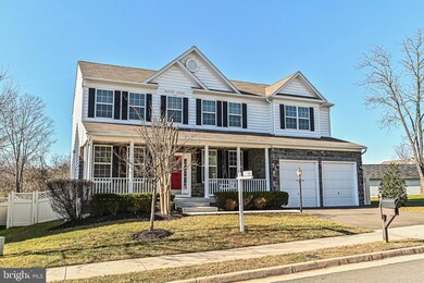 25185 Crested Wheat Dr, Aldie, VA 20105 - photo 2