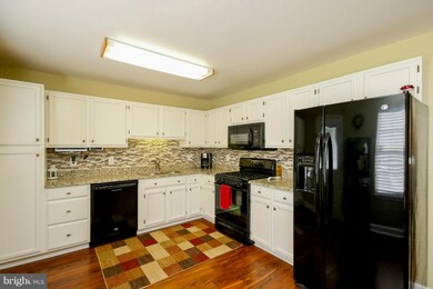 3154 Antrim Cir, Dumfries, VA 22026 - photo 7