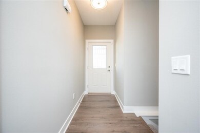 9888 Thorton Dr, Johnston, IA 50131 - photo 4