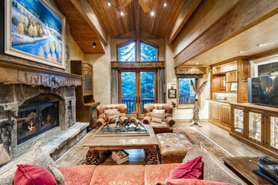 4_Living-Room_1800x1200_3580717