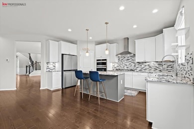 11-945 Reef Dr kitchen