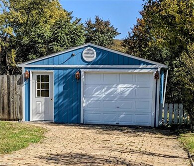 16370 Swickard St, East Liverpool, OH 43920 - photo 6