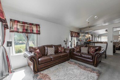 4) FORMAL LIVING_DINING