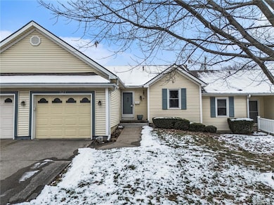 7123 N Brooklyn Ave, Kansas City, MO 64118 - photo 3