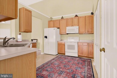 5497 Glenthorne Ct, Rosedale, MD 21237 - photo 7