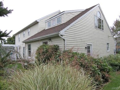 1707 Laurel Ln, Orefield, PA 18069 - photo 3