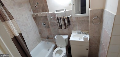 6 E Franklin St unit 2, Baltimore, MD 21202 - photo 4