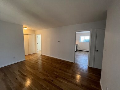 33 Westgate Rd unit 4, Chestnut Hill, MA 02467 - photo 7