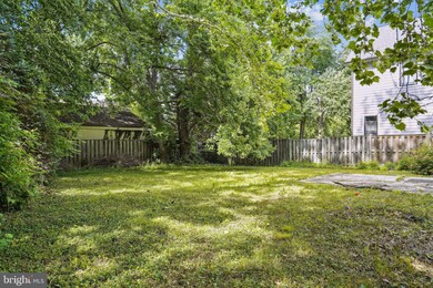 1866 Kirby Rd, McLean, VA 22101 - photo 5