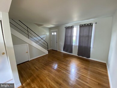 2826 Iverson St unit 97, Temple Hills, MD 20748 - photo 2