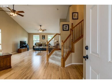 227 W 14th St, Lafayette, OR 97127 - photo 5