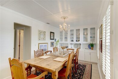 913 Mallery St, Saint Simons Island, GA 31522 - photo 5