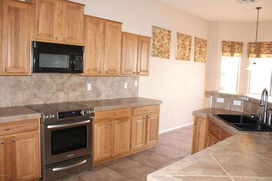 KITCHEN I