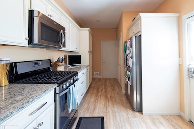 257 Carr Ave, Keansburg, NJ 07734 - photo 6