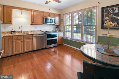 7109 Bradshaw Ct E, Frederick, MD 21703 - photo 3