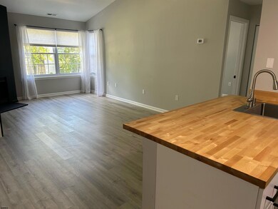 135 Driftwood Ct, Galloway, NJ 08205 - photo 2