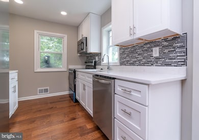 4838 Gunther St, Capitol Heights, MD 20743 - photo 6