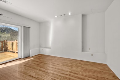 28_860 5th avenue - 23