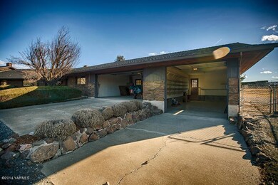 2 Car Garage and RV Garage