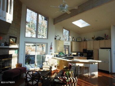 126 Surrey Dr, Hawley, PA 18428 - photo 4