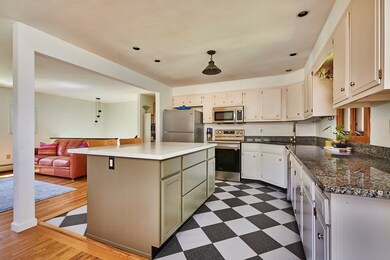 14 Russell Ln, Easthampton, MA 01027 - photo 6