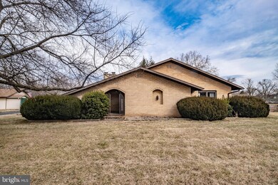 273 Henshaw Rd, Bunker Hill, WV 25413 - photo 7