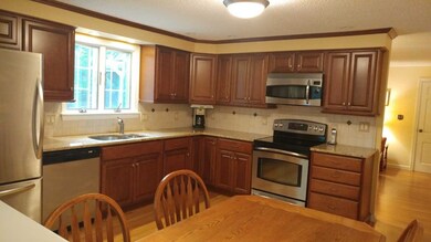 24 Woburn Abbey Dr, Bedford, NH 03110 - photo 3