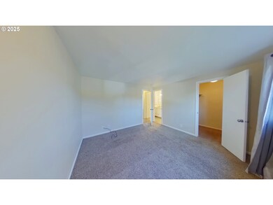 1130 Tyson Ln, Eugene, OR 97404 - photo 6