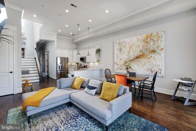 42 W St NW unit 3, Washington, DC 20001 - photo 2