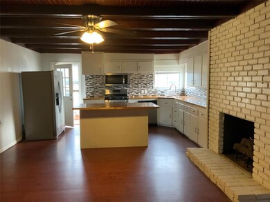 700 W Owings St, Denison, TX 75020 - photo 4