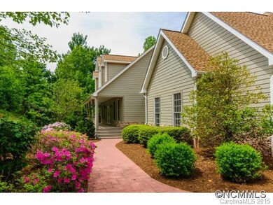 Walkway to Front Porch