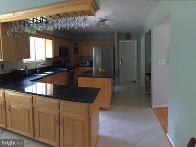 7713 Wingate Dr, Glenn Dale, MD 20769 - photo 5