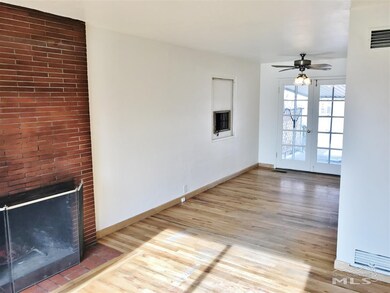 1840 G St, Sparks, NV 89431 - photo 4