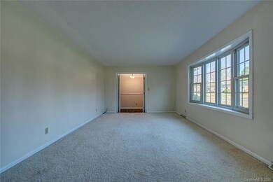 703 Maynard St, Shelby, NC 28152 - photo 6