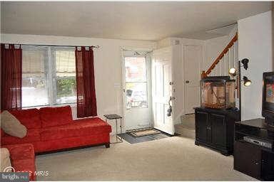 8651 Oak Rd, Parkville, MD 21234 - photo 3