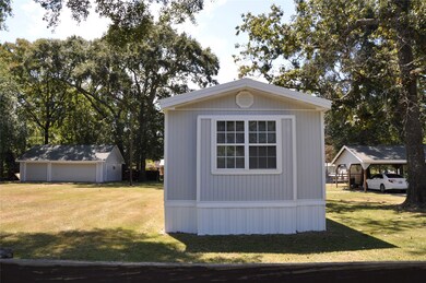 21660 Walker Dr, Conroe, TX 77306 - photo 4