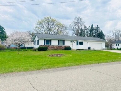 280 Spring St NE, Cedar Springs, MI 49319 - photo 5